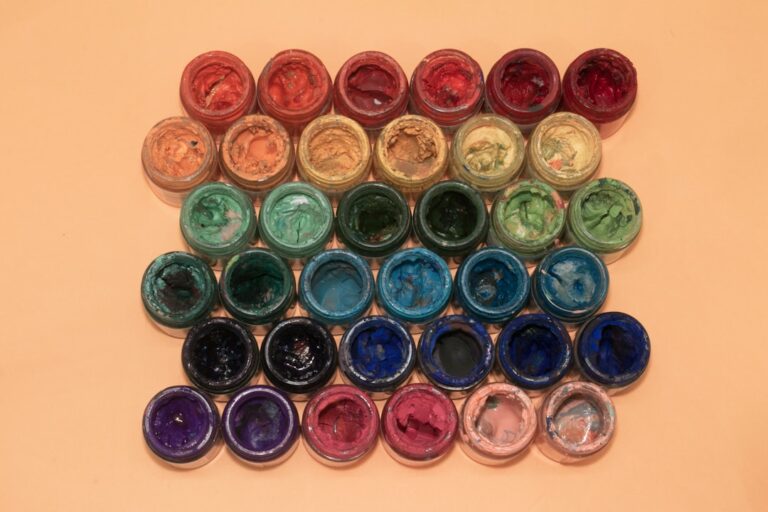 Mold Colors: What Each Shade Can and Can’t Tell You