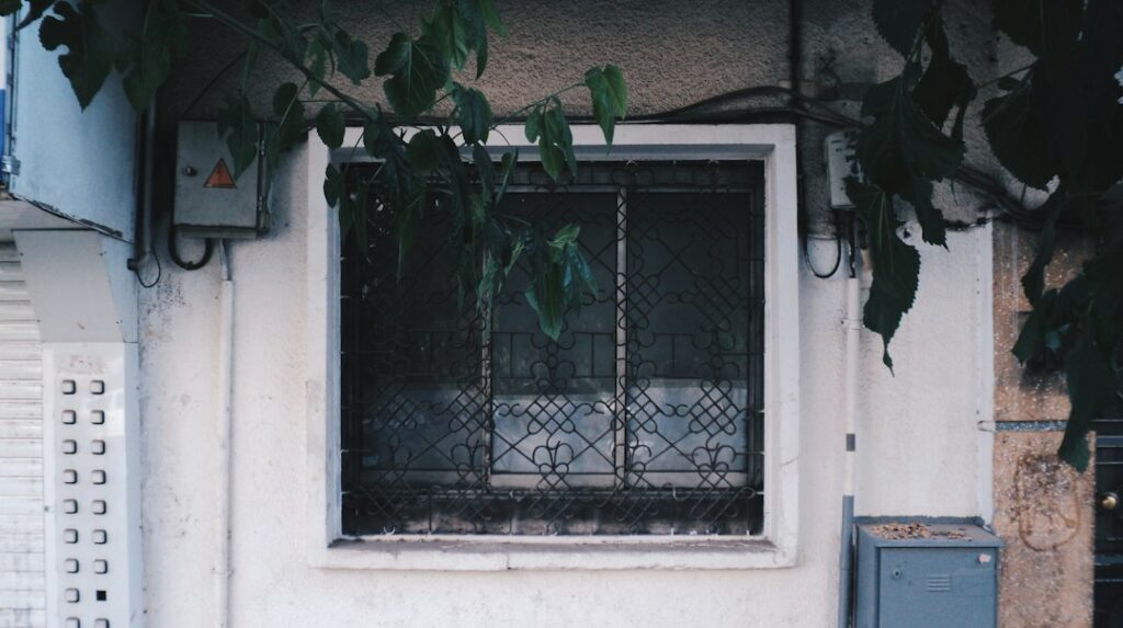 Photo via Unsplash by mdreza jalali