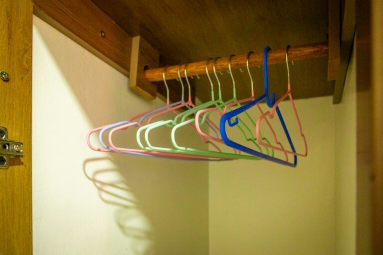 Closet Rods: Sagging Rods, Brackets, and Anchoring to Studs