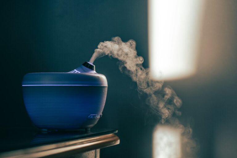 How to Clean a Humidifier: Daily, Weekly and Seasonal Steps