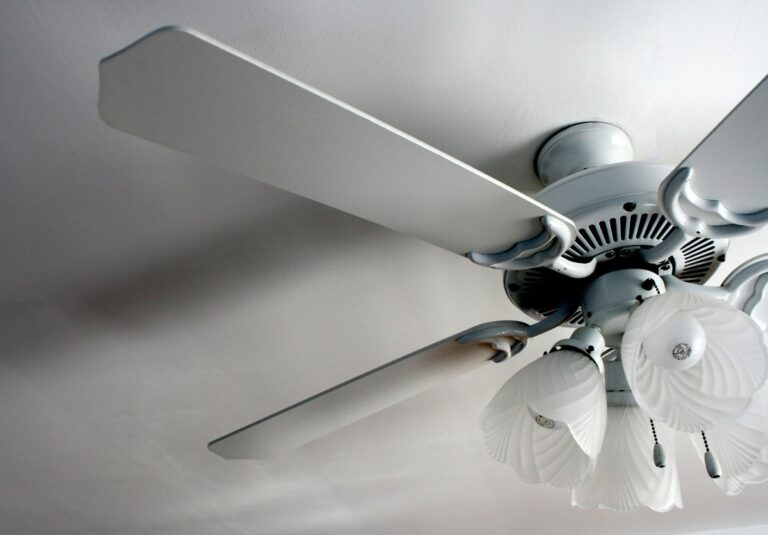 Best Ceiling Fans for Bedroom (2026): 7 Quiet Picks